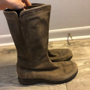 Teva water resistant boots